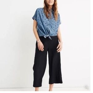Huston Pull-On Crop Pants in BLACK